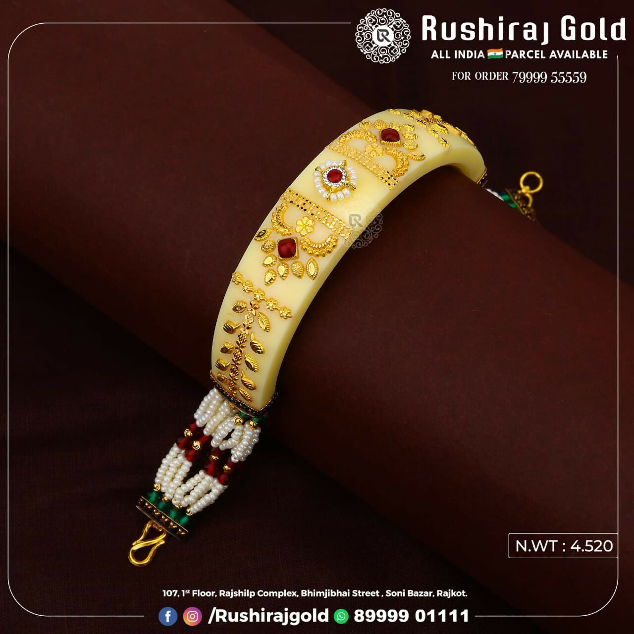 Light Weight Gold Stone Pola Bracelet Sarafa Bazar India
