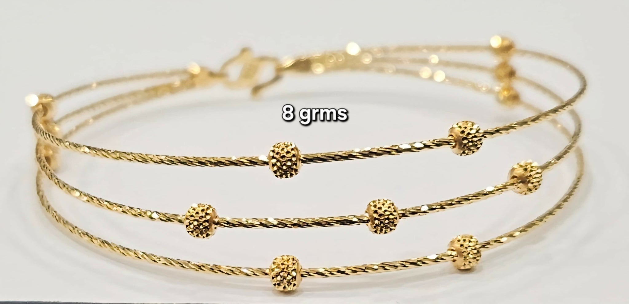 Ladies Vertical Kada Sarafa Bazar India