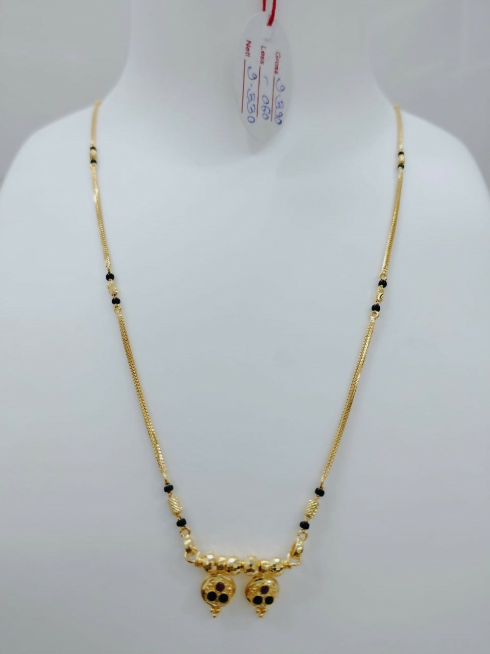 Gold Mangalsutra Sarafa Bazar India