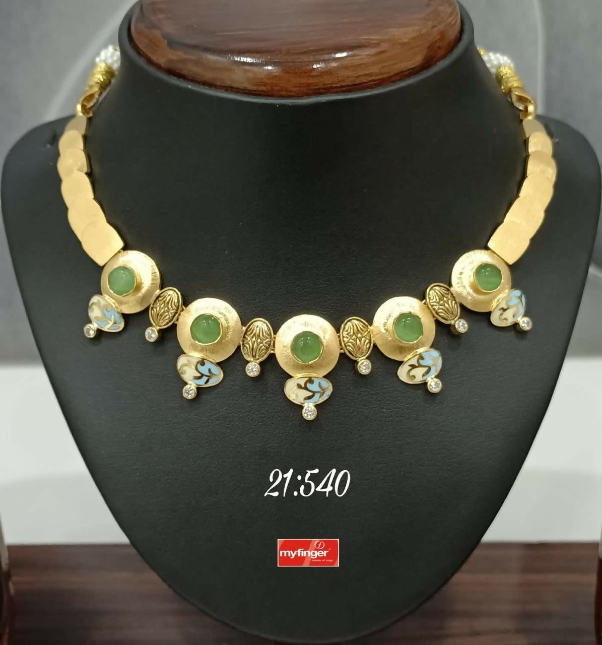 Antique Necklace Sarafa Bazar India