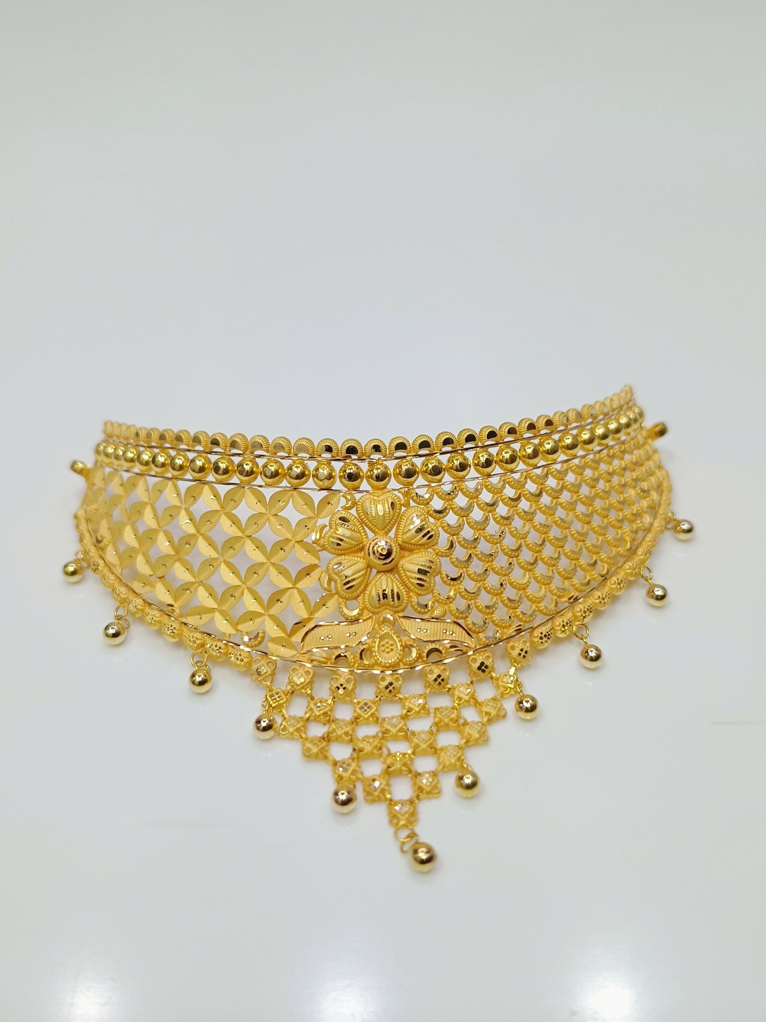 Gold Choker Sarafa Bazar India