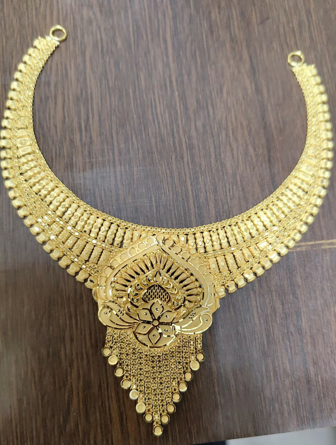 Gold Necklace Sarafa Bazar India