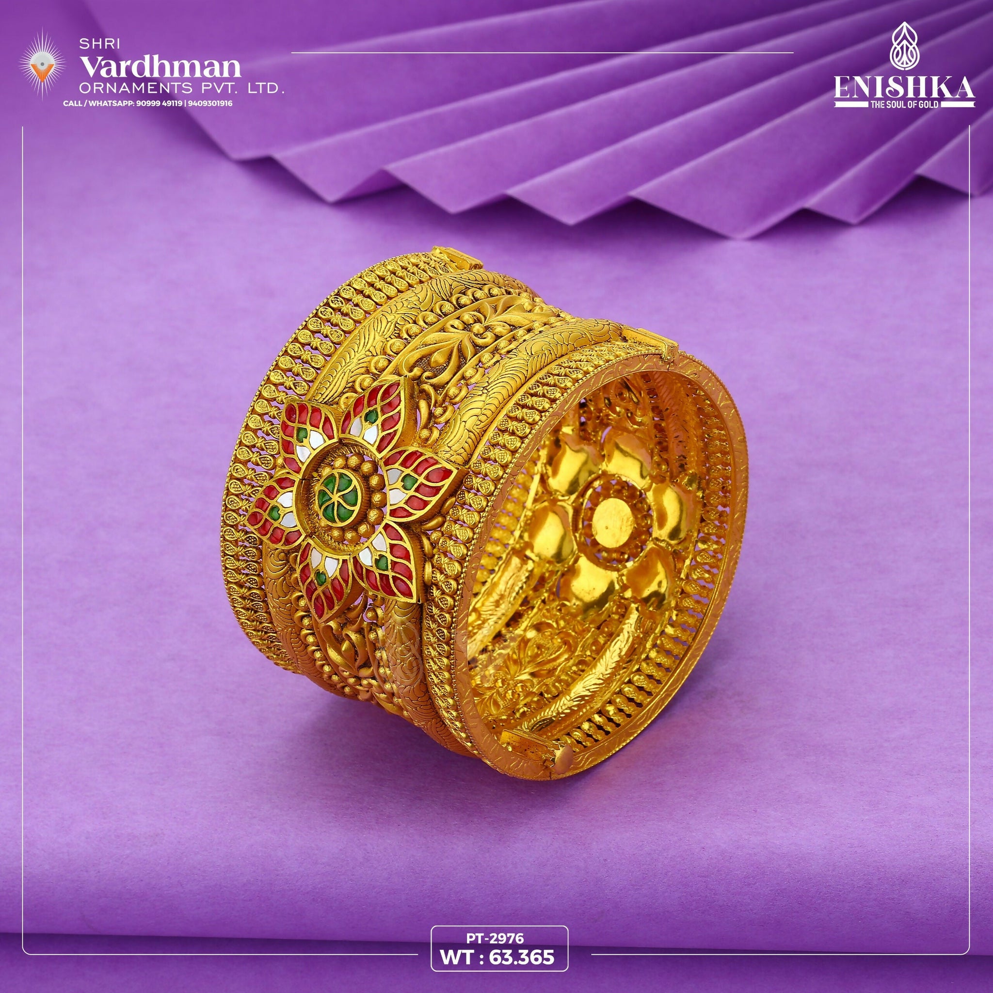 Antique Bangles Sarafa Bazar India