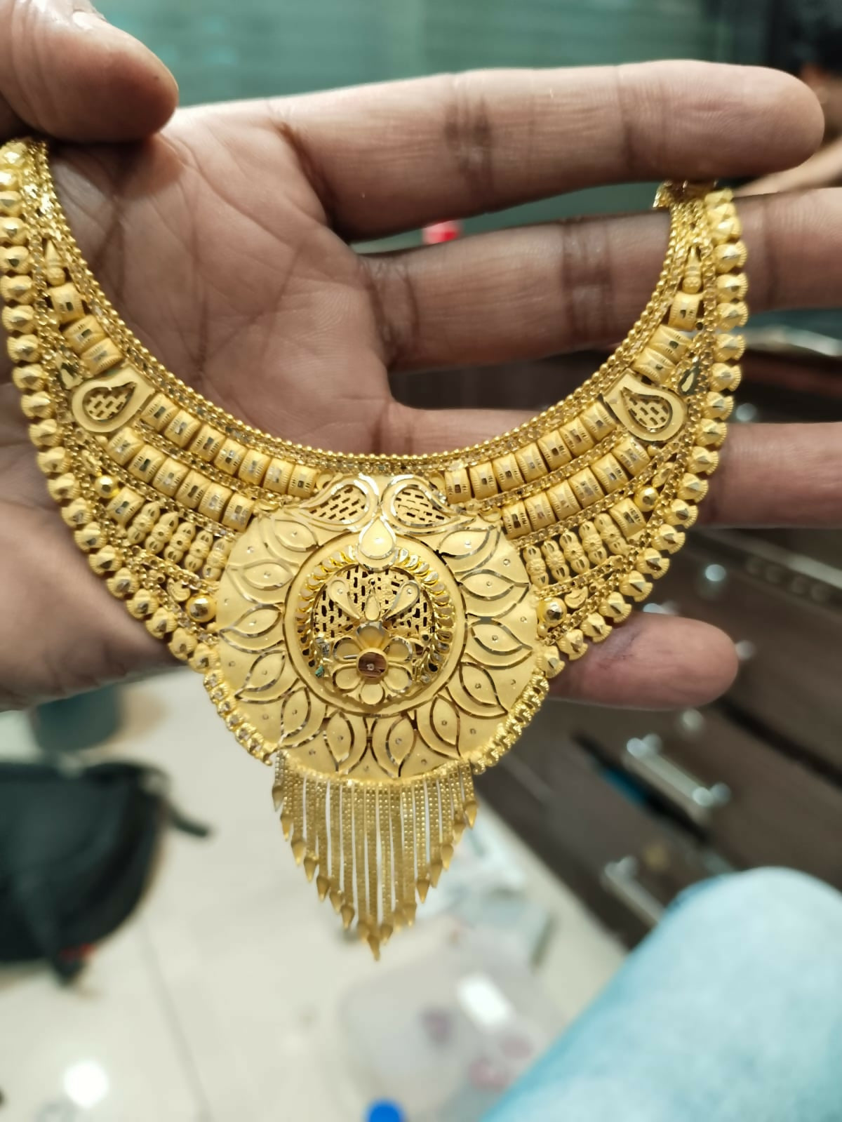 Gold Necklace Sarafa Bazar India