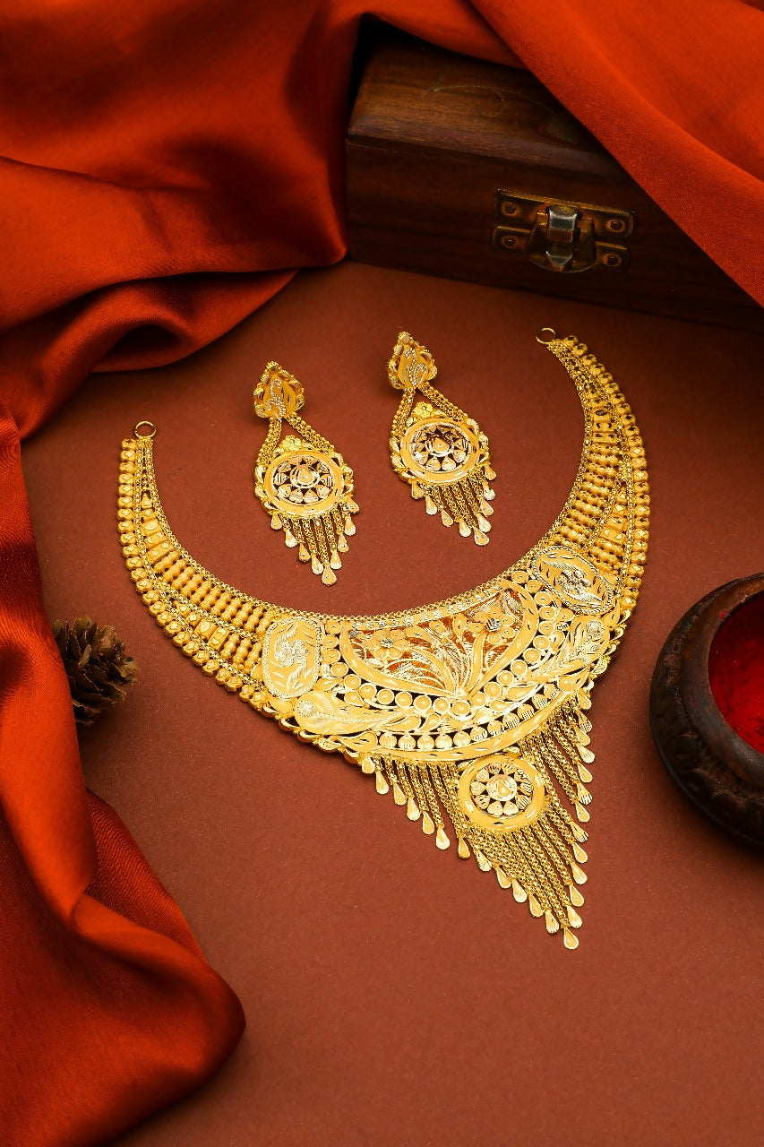 Gold Necklace Sarafa Bazar India