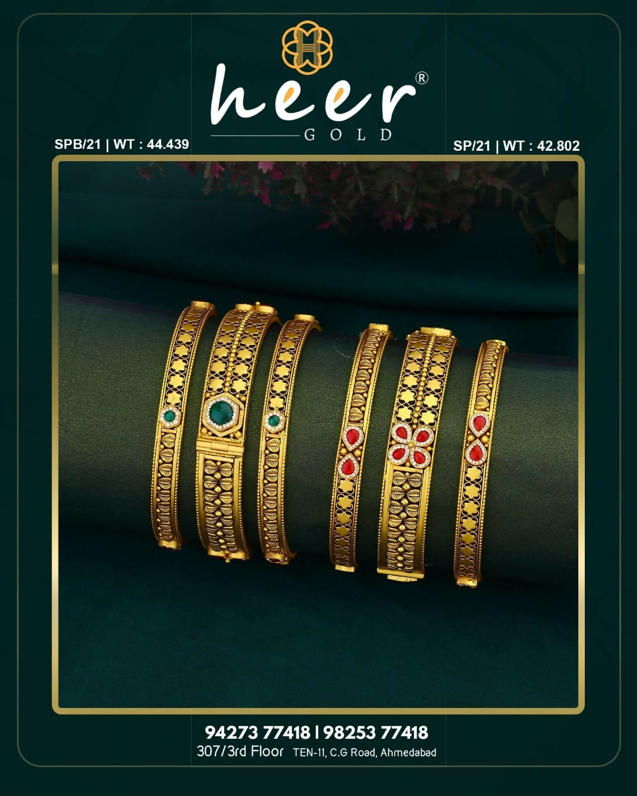 Antique Bangles Sarafa Bazar India