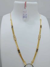 SHORT GOLD MANGALSUTRA Sarafa Bazar India