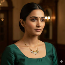 Gold Ladies Chain Sarafa Bazar India