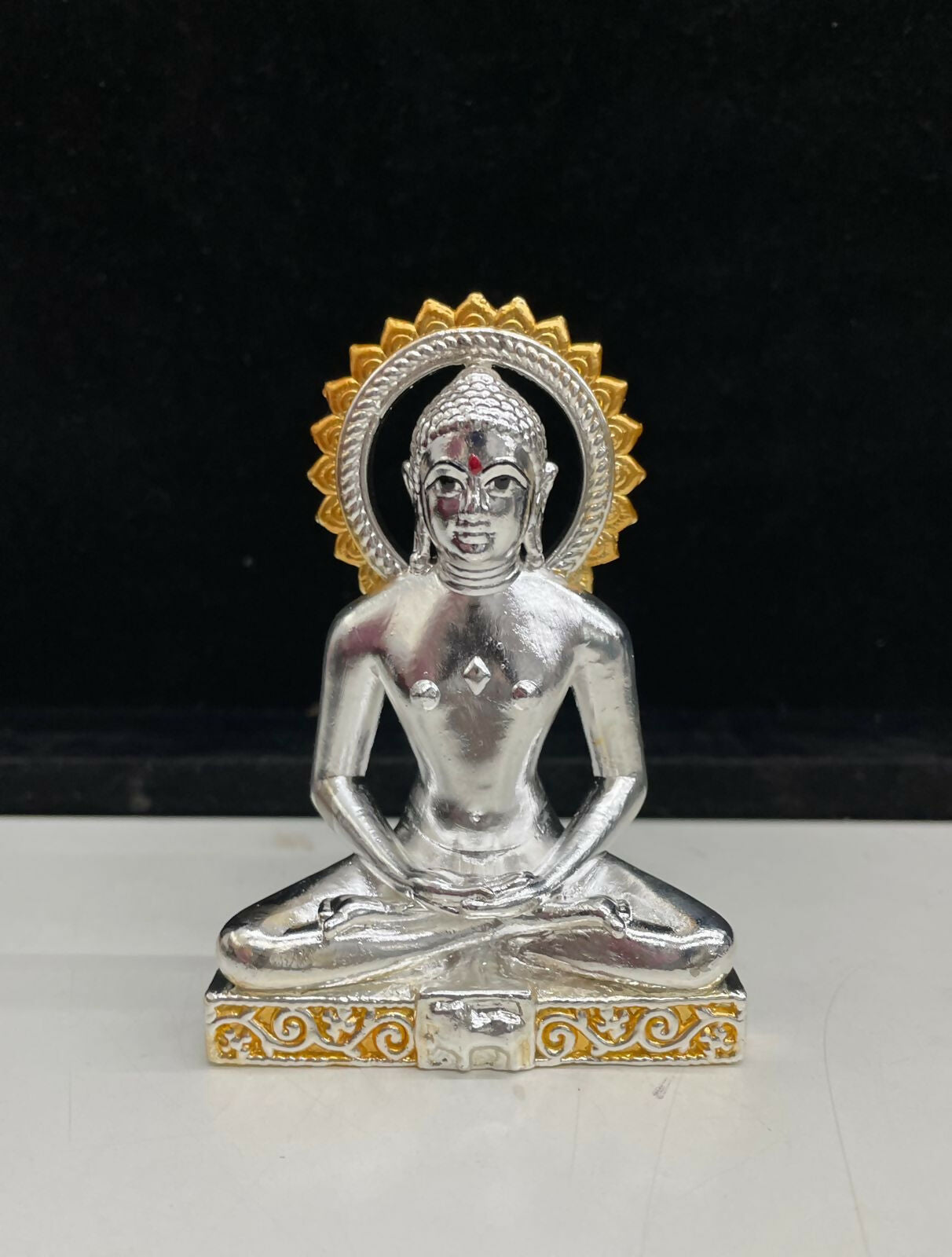 925 & 999 Silver Idols Sarafa Bazar India