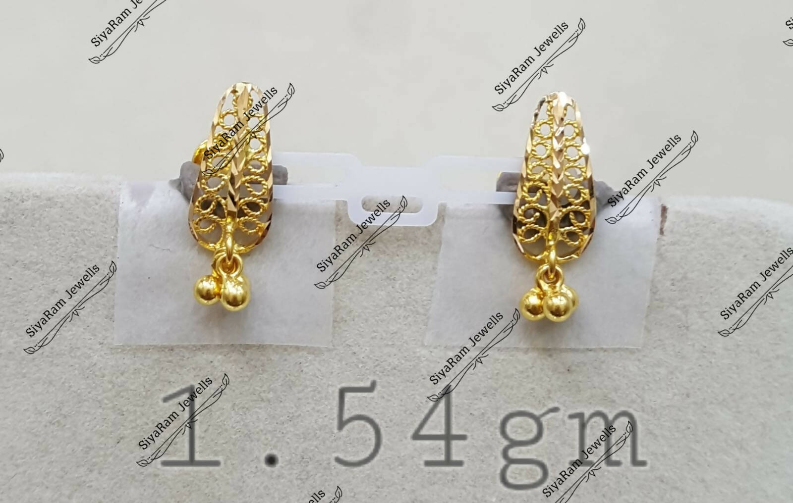 2 gram light weight deals gold earrings