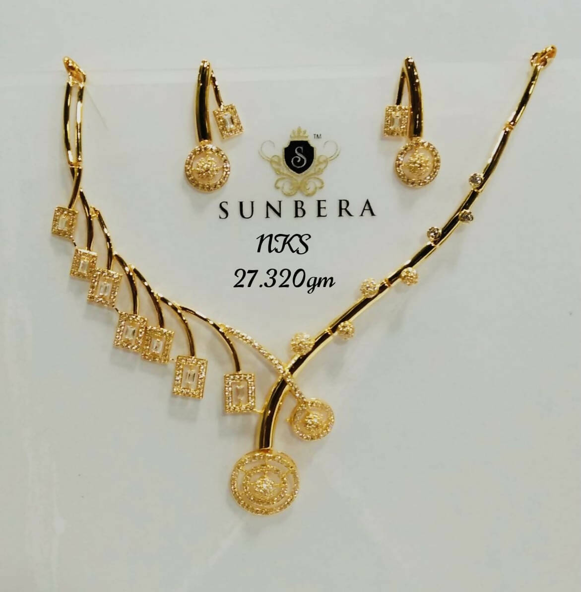 Necklace Set Sarafa Bazar India