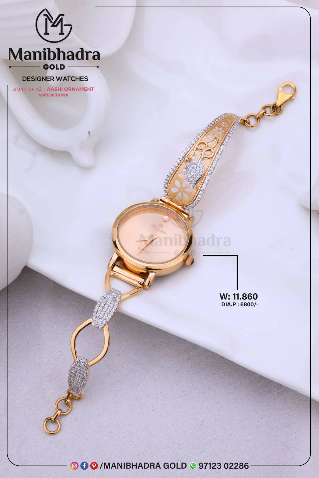 Amazon.com: Weicam Women Bracelet Square Dial Quartz Bangle Wrist Watch Lady  Diamond Pearl Jewelry Watches Gold Color : Clothing, Shoes & Jewelry