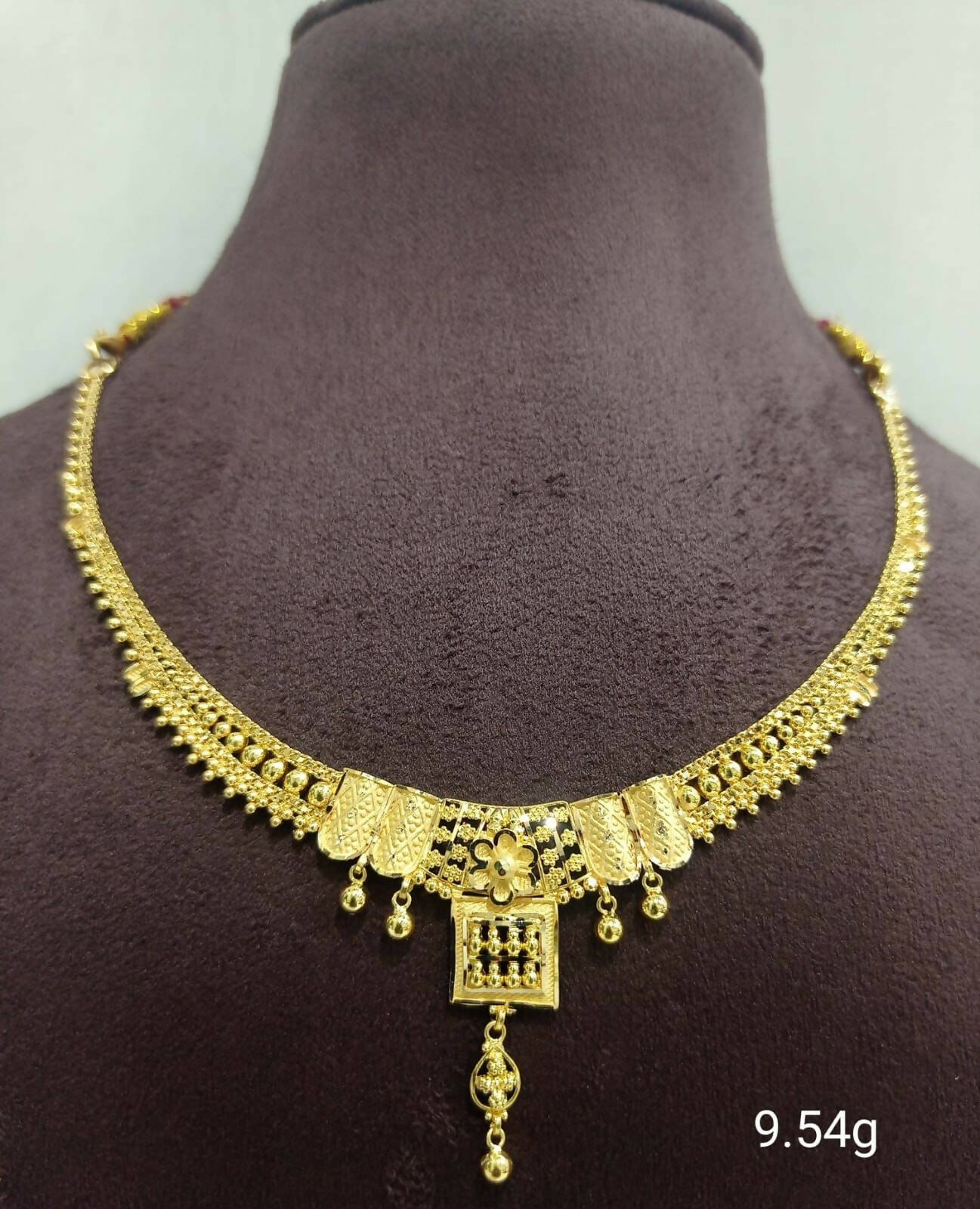 Gold Necklace Sarafa Bazar India