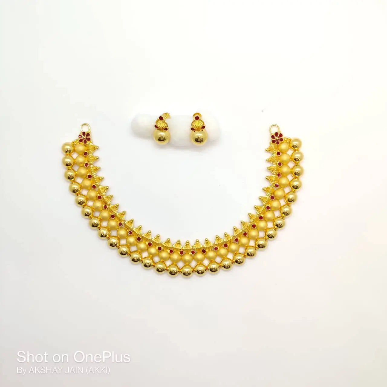 Plain Gold Necklace Sarafa Bazar India