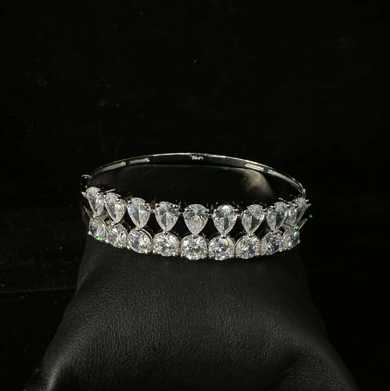 925 Silver Solitaire Bracelet Sarafa Bazar India