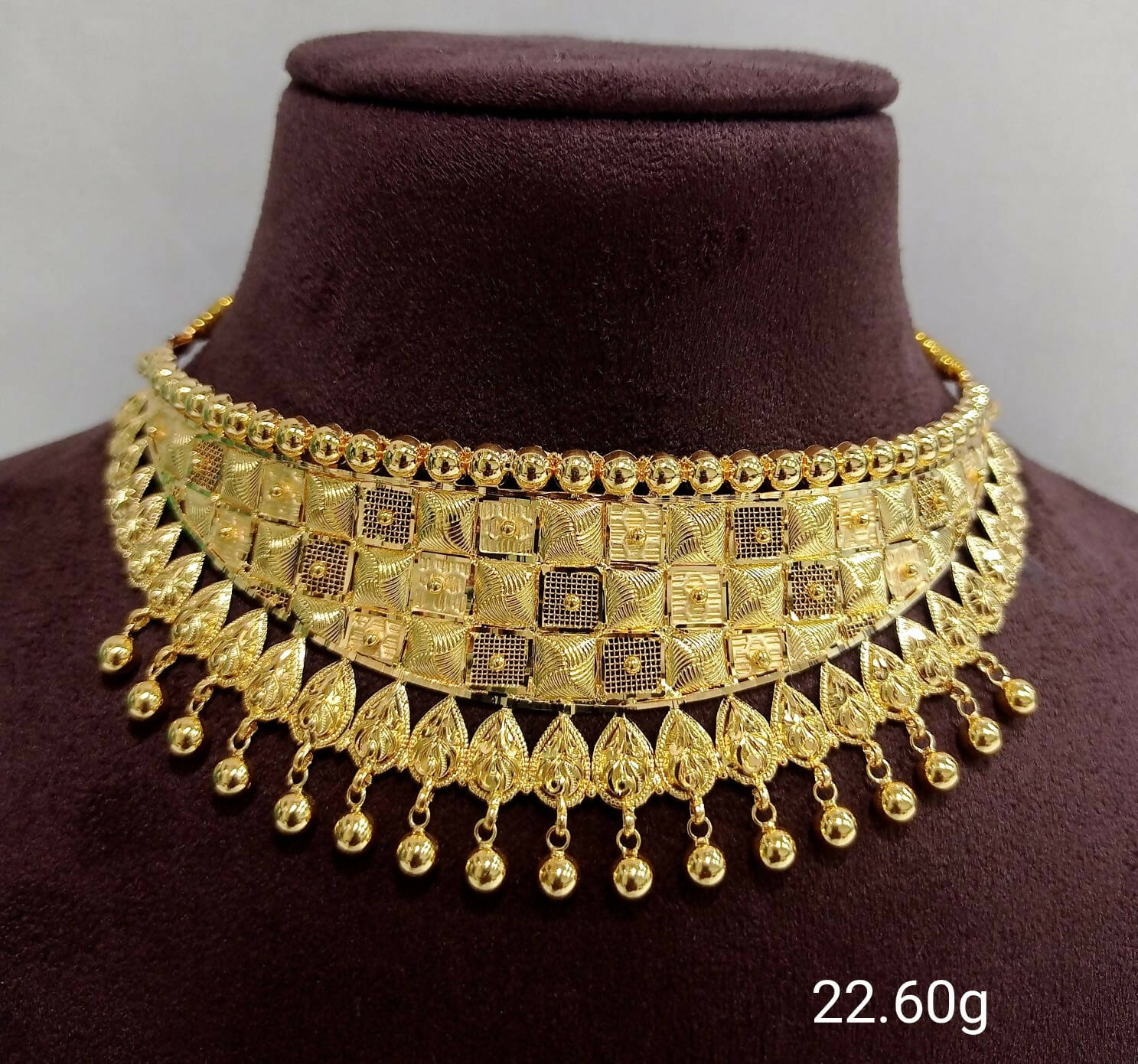 Gold Choker Sarafa Bazar India