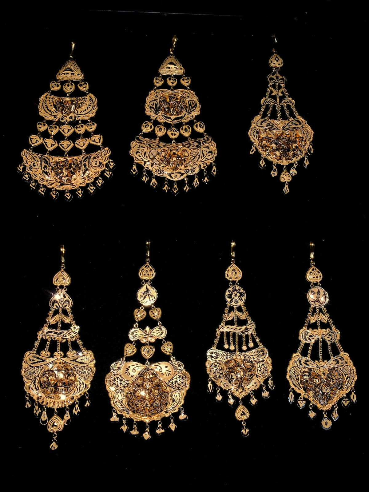 Gold Ladies Jhumer Sarafa Bazar India