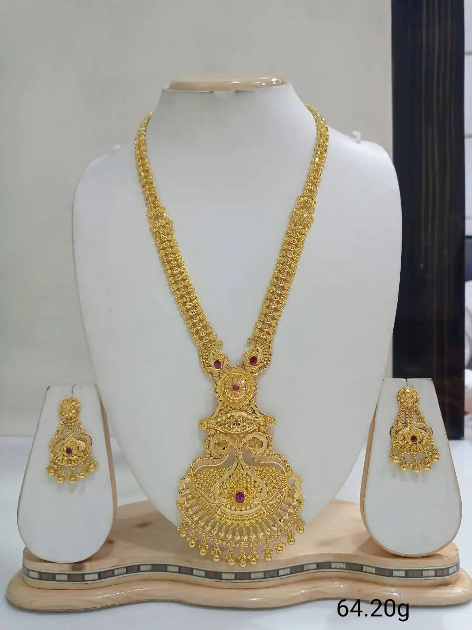 Gold Long Set Sarafa Bazar India