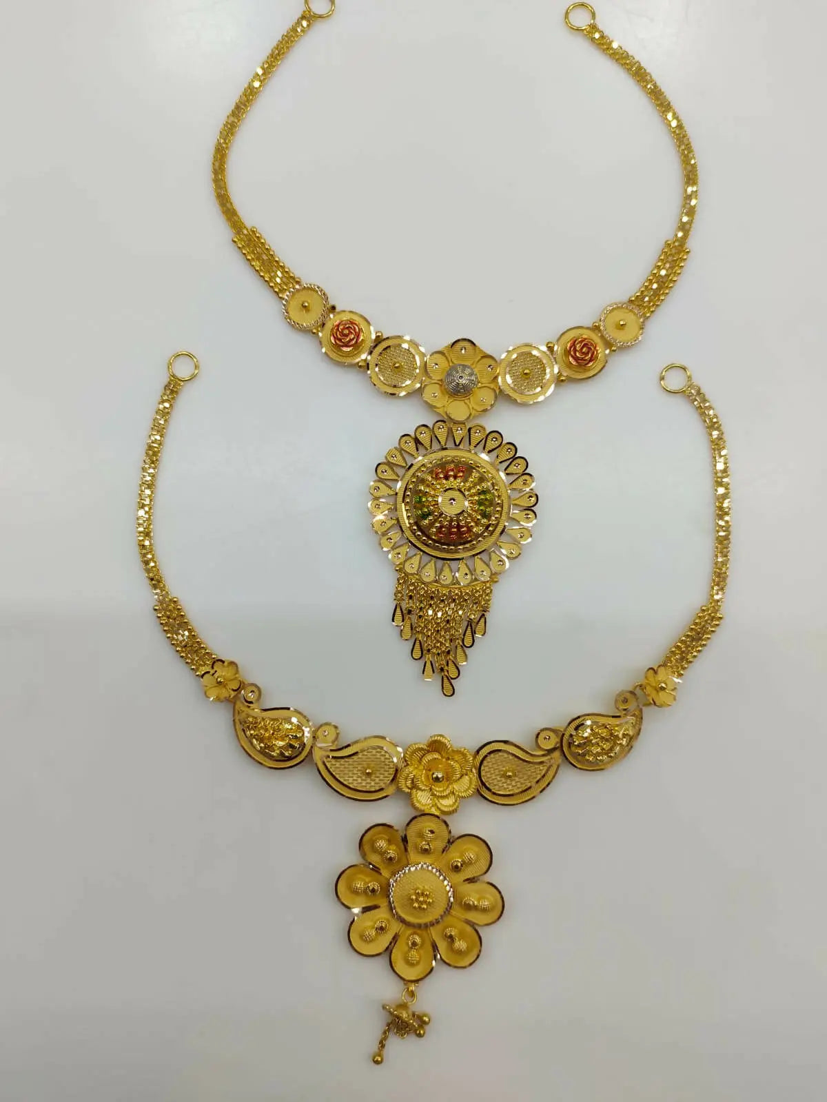 Gold Necklace Sarafa Bazar India