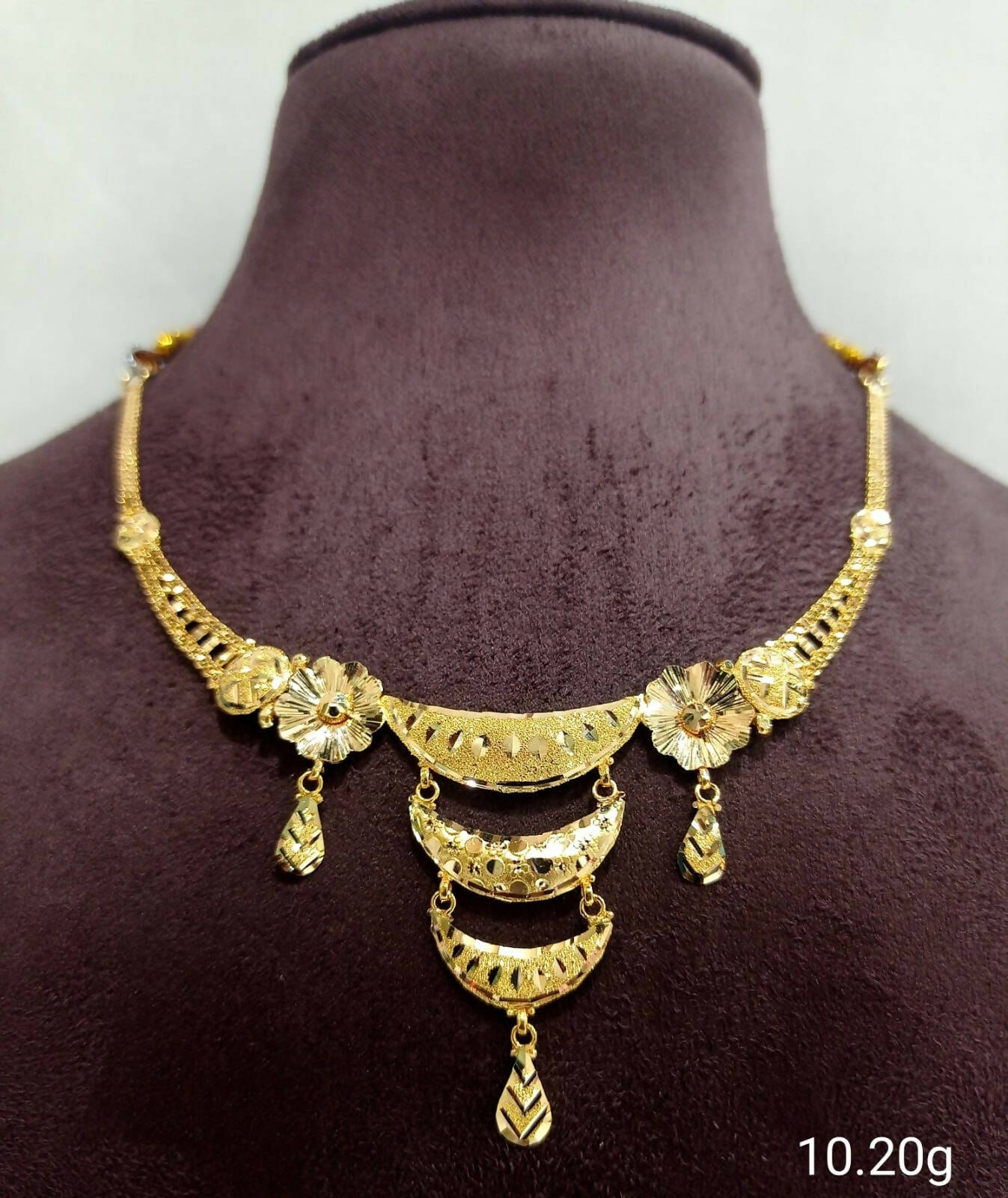 Gold Necklace Sarafa Bazar India