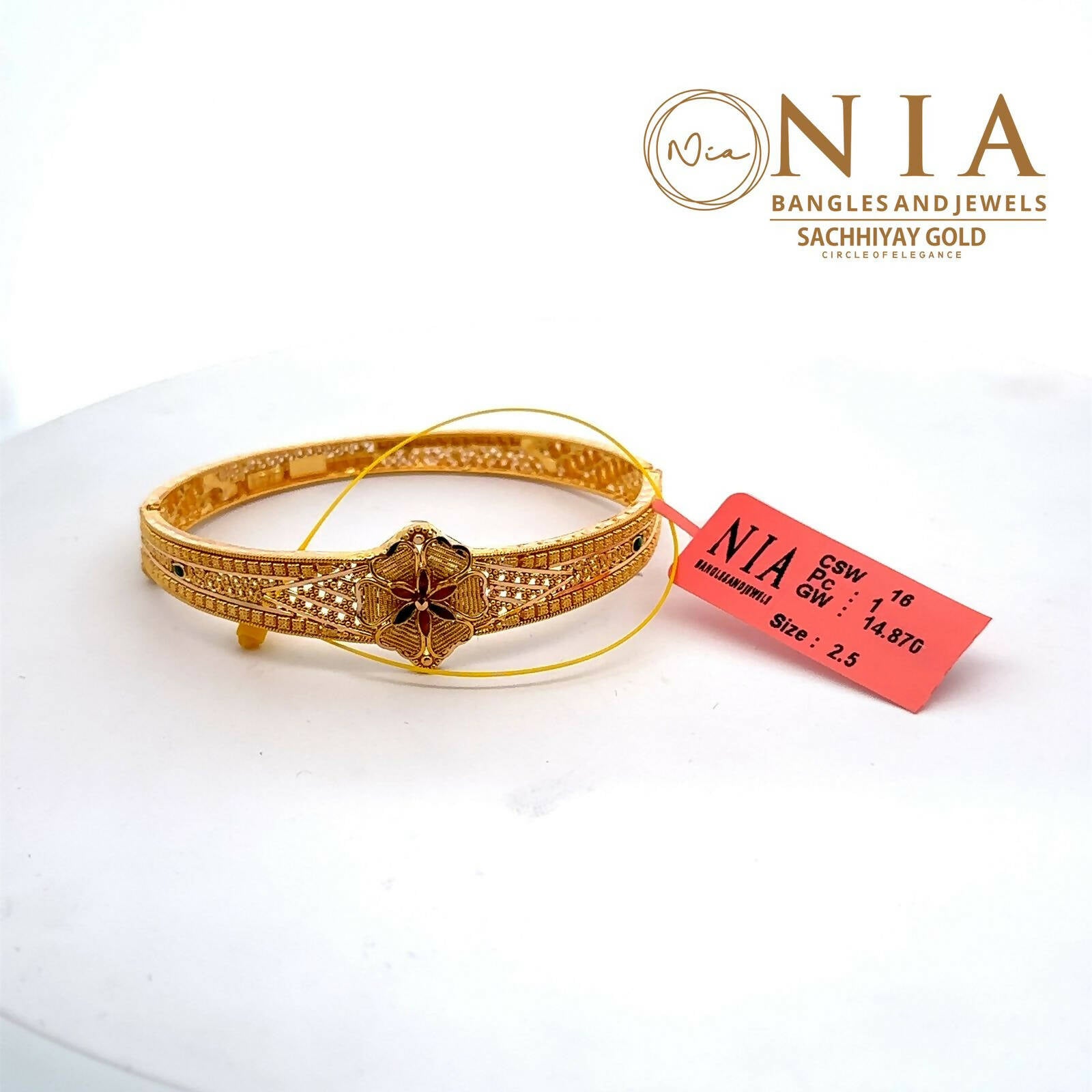 Calcutti Kada Sarafa Bazar India