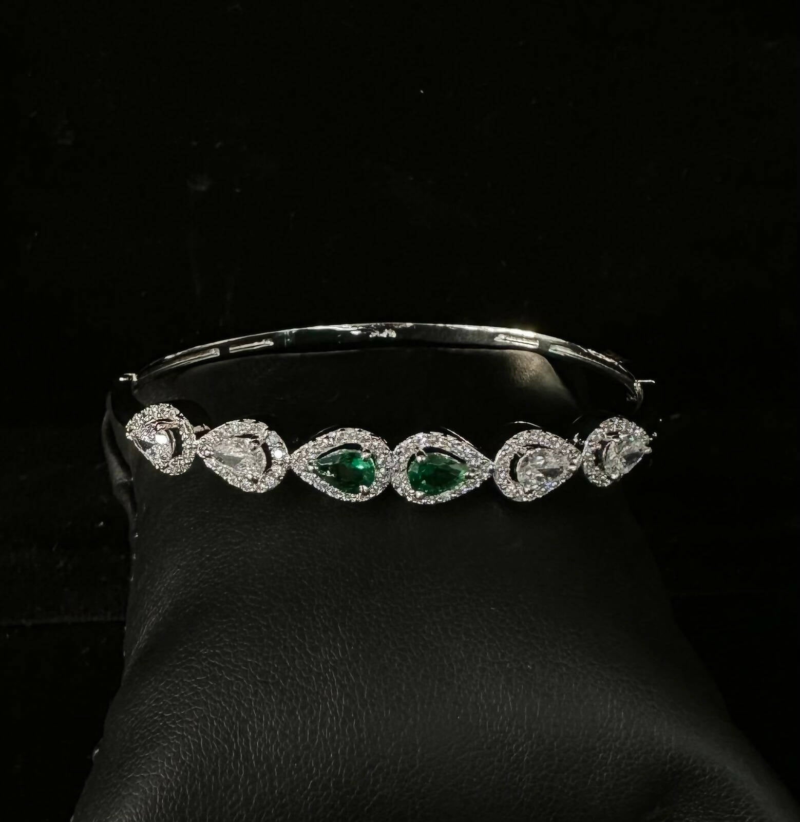 925 Silver Solitaire Bracelet Sarafa Bazar India