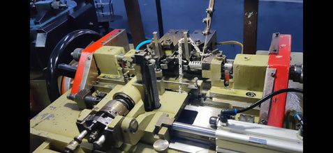 Figaro chain making machine Sarafa Bazar