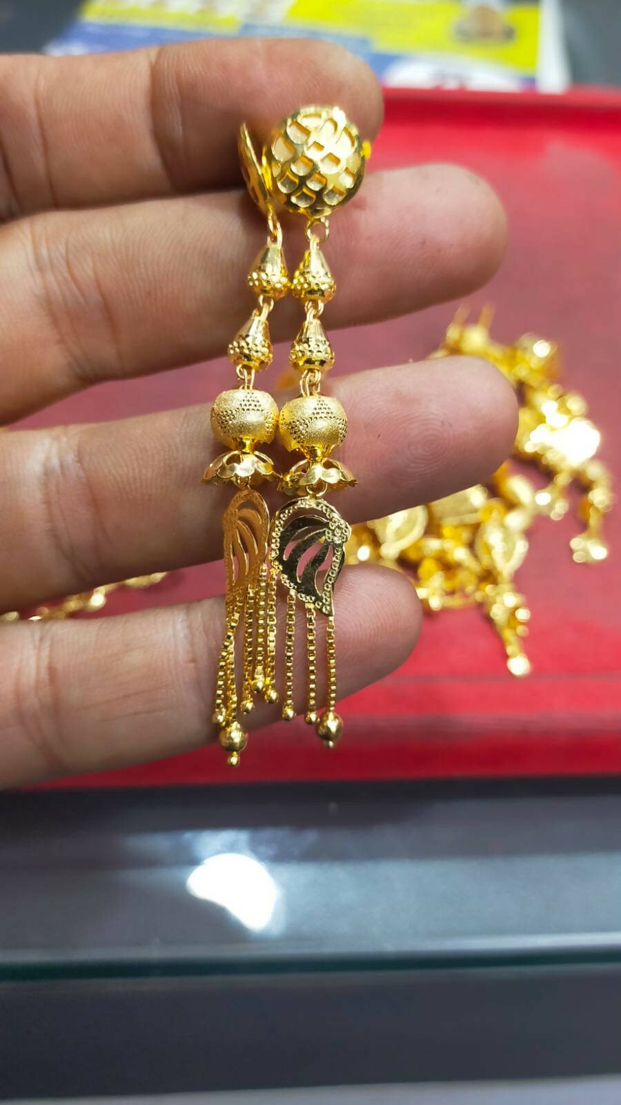 Rajkot Gold Earring Sarafa Bazar India
