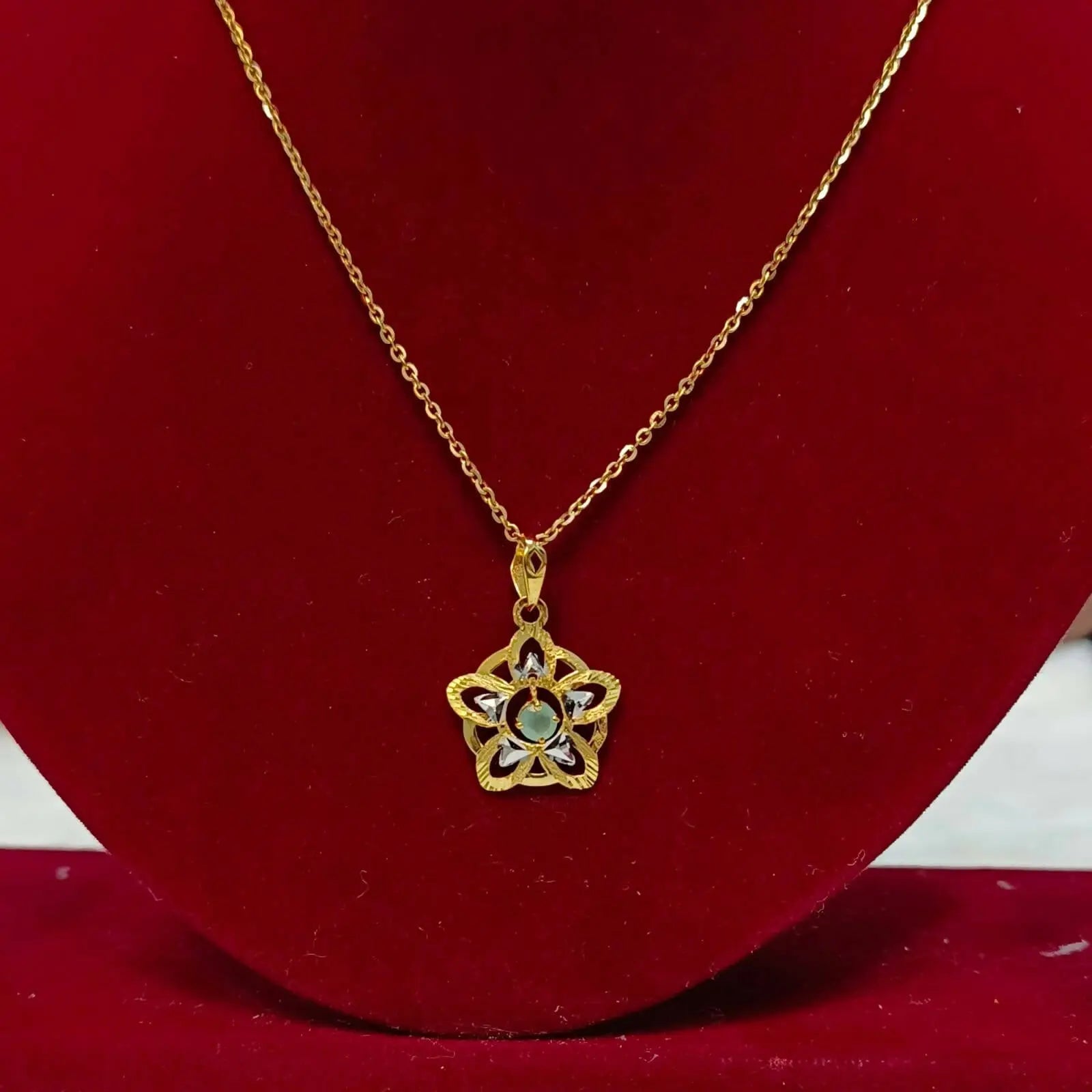 Turkish Italian Gold Pendant Sarafa Bazar India