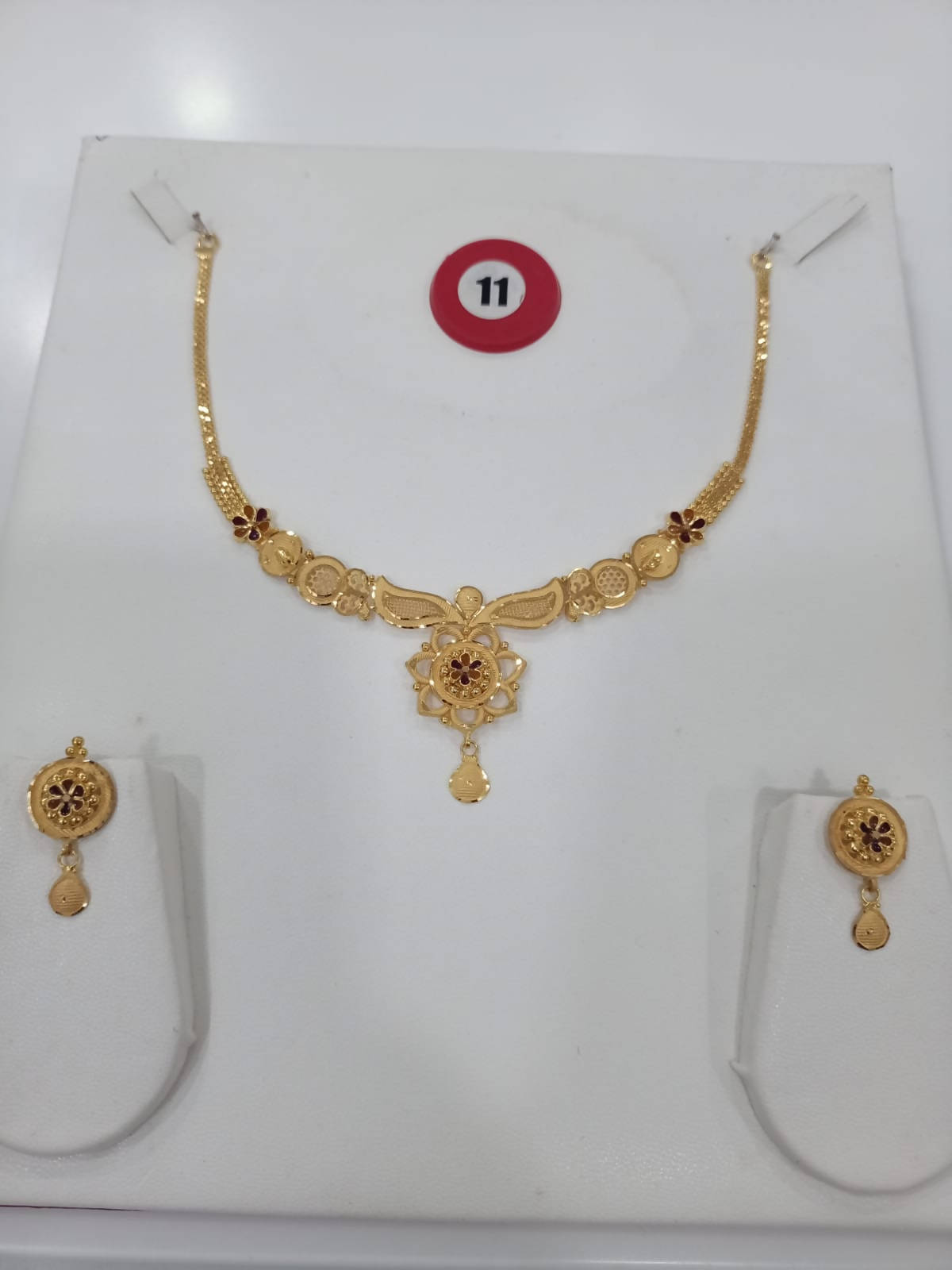 Gold Necklace Sarafa Bazar India