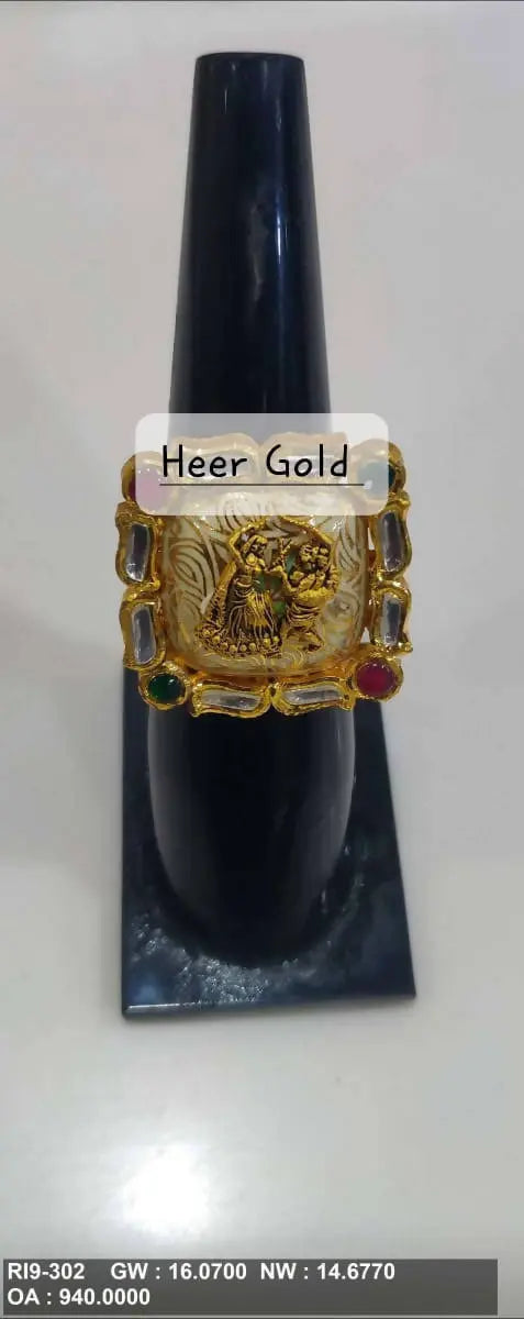 Antique Ladies Ring Sarafa Bazar India