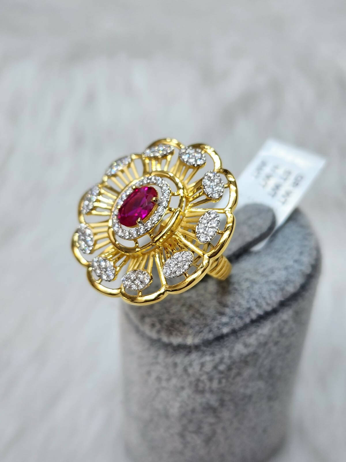 22kt Yellow CZ Ladies Ring Sarafa Bazar India