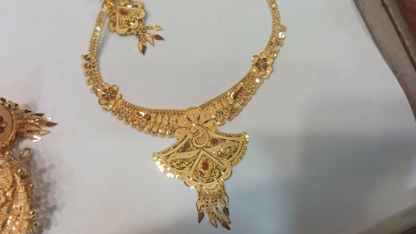 Gold Necklace Sarafa Bazar India