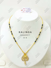 Gold Mangalsutra Sarafa Bazar India