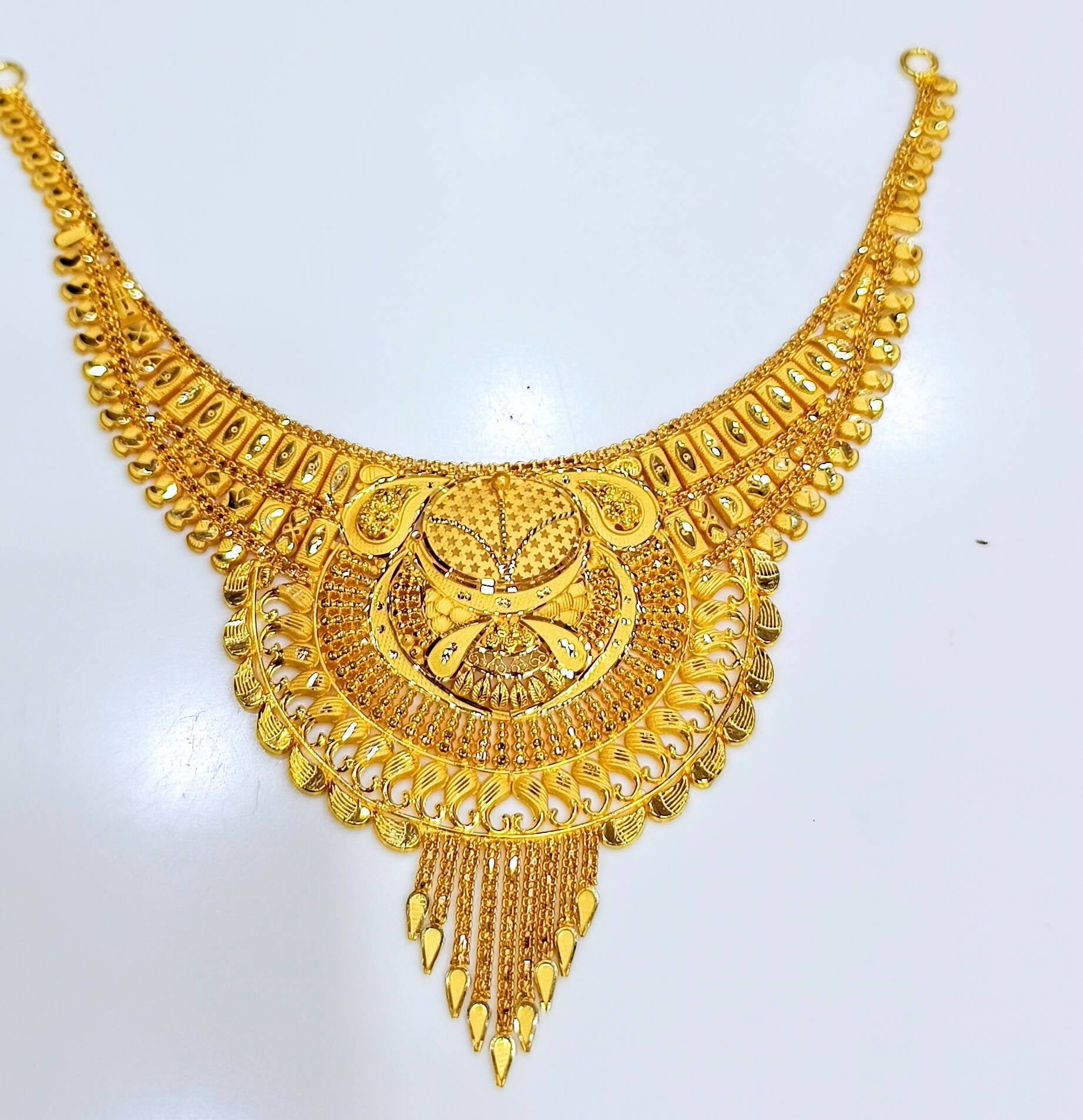 Gold Necklace Sarafa Bazar India