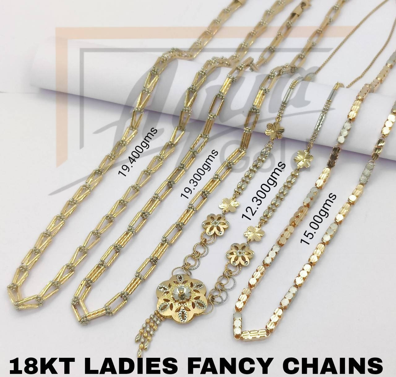 18Kt Fancy Ladies Chains Sarafa Bazar India