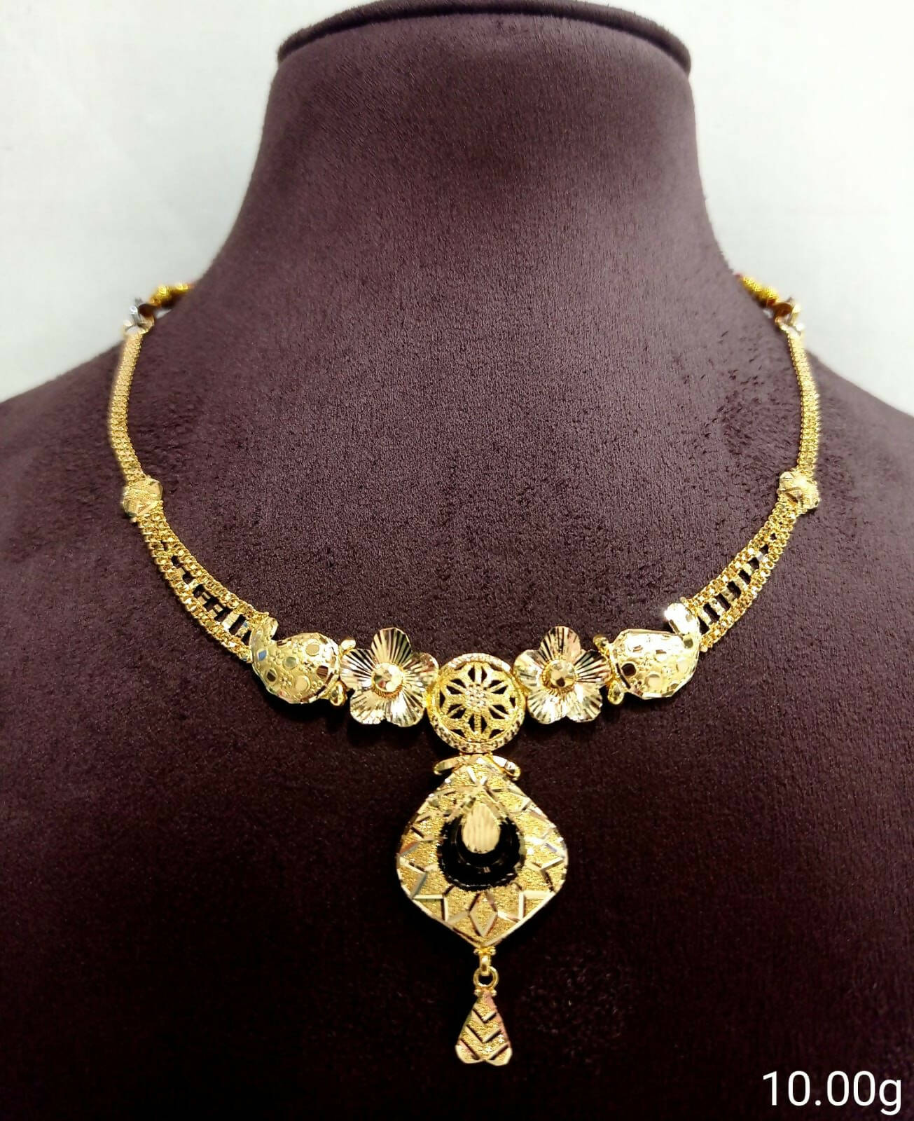 Gold Necklace Sarafa Bazar India