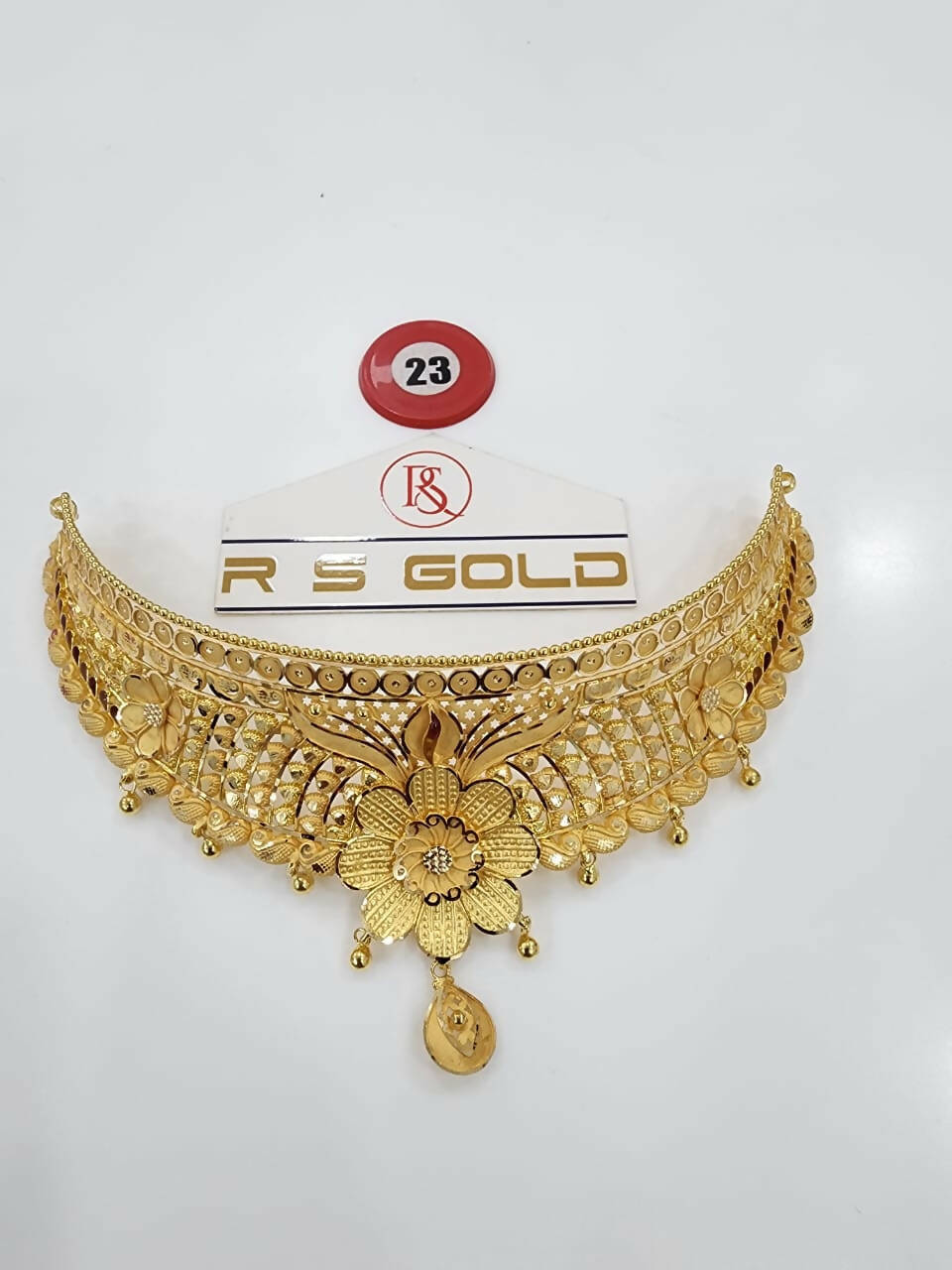 Gold Choker Sarafa Bazar India