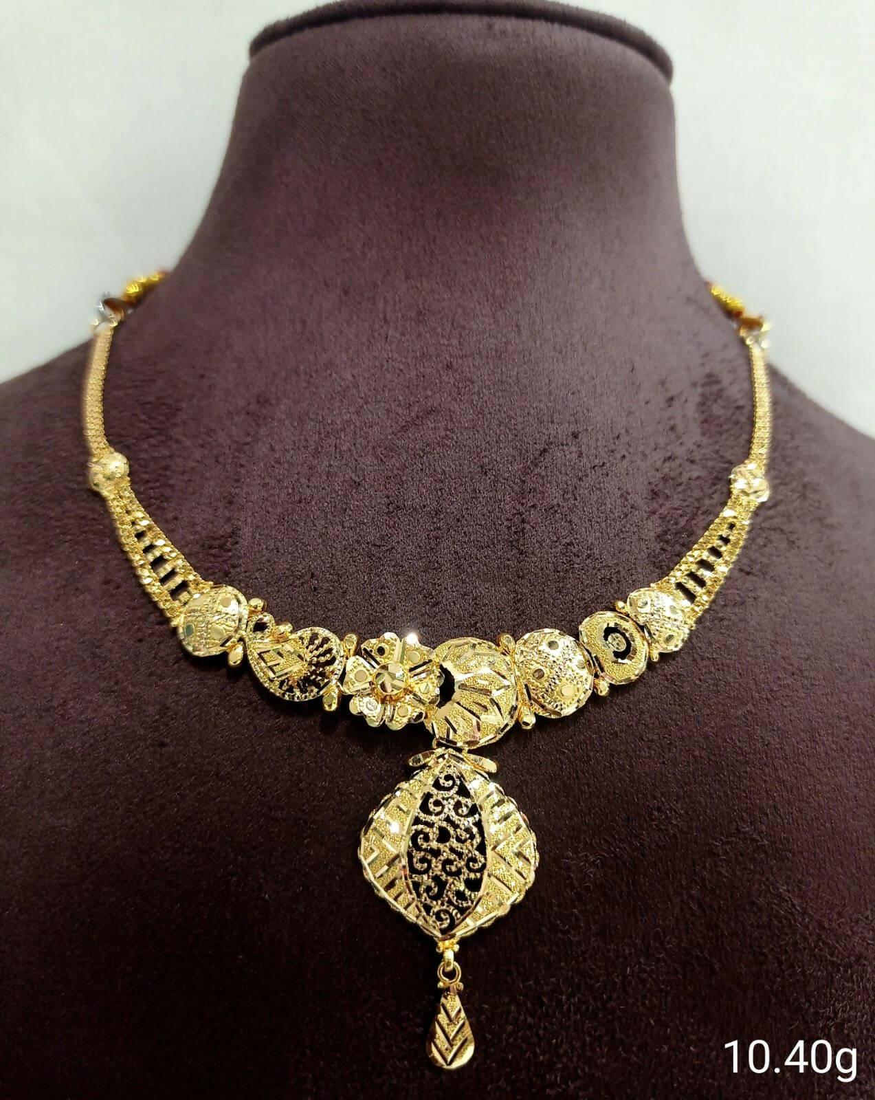 Gold Necklace Sarafa Bazar India