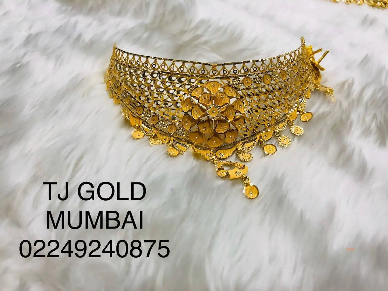 Gold Choker Sarafa Bazar India