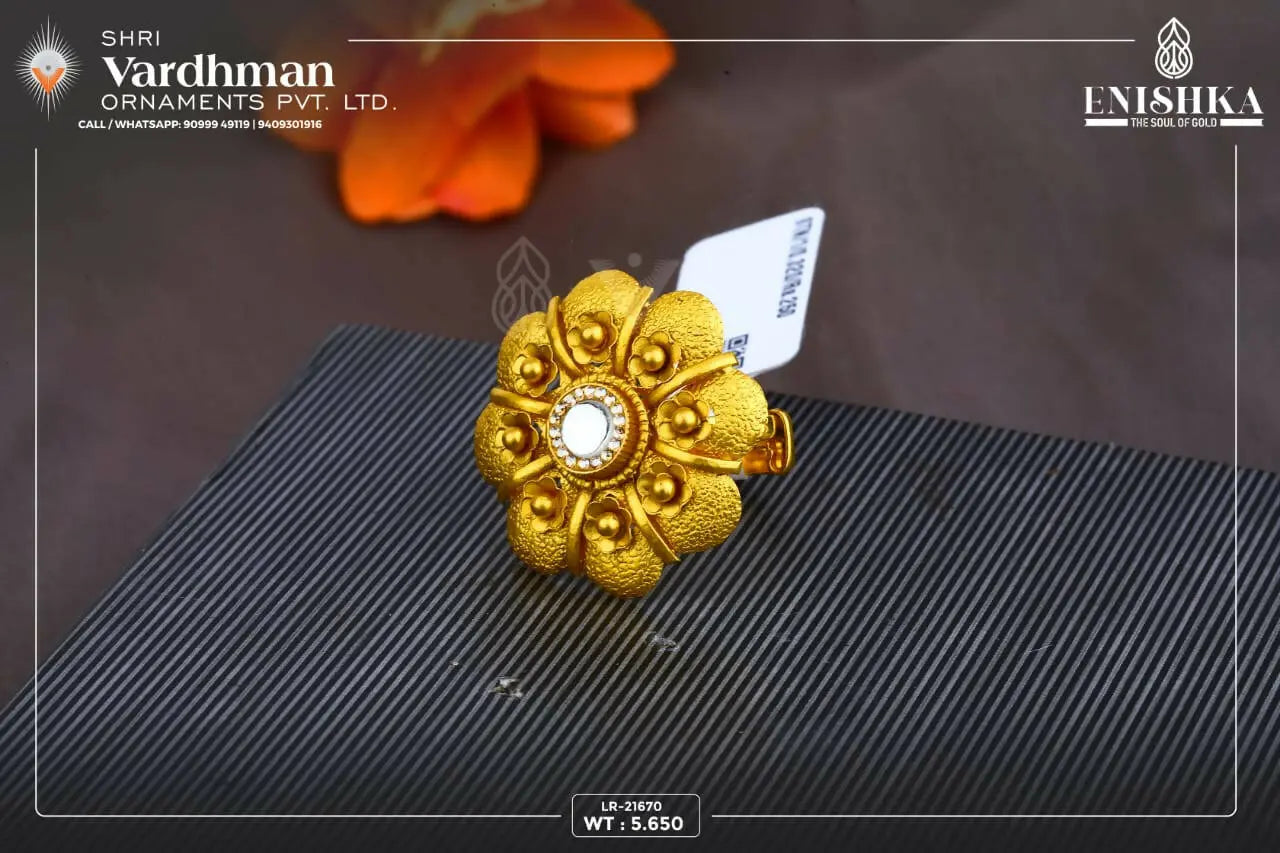 22kt Ladies Ring Sarafa Bazar India