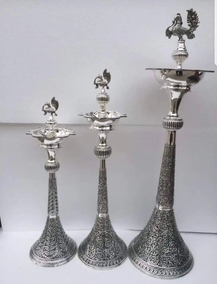 Silver Deepak Sarafa Bazar India