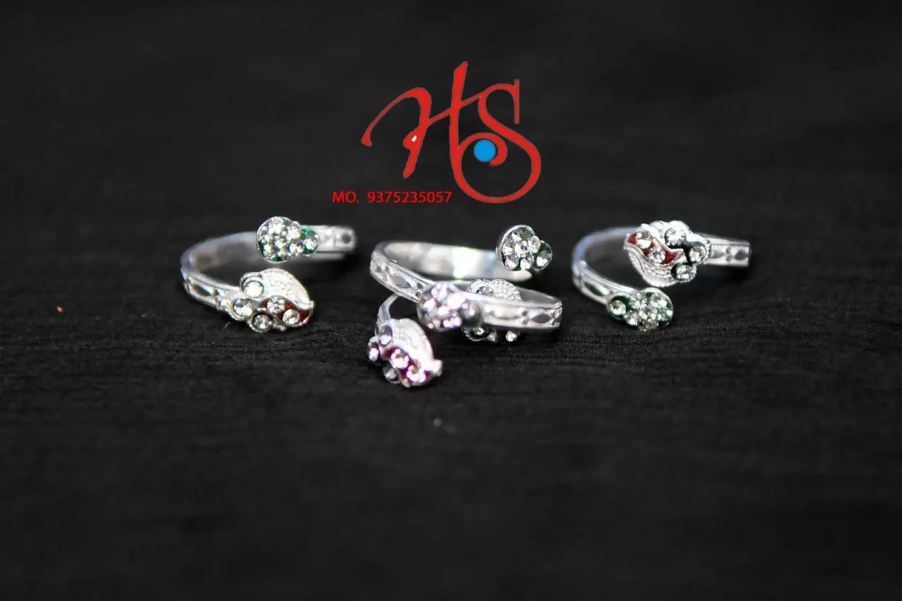 Bombay Fancy Toe Rings Sarafa Bazar India