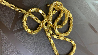 Chain Paterns Dies Sarafa Bazar