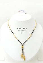 Gold Mangalsutra Sarafa Bazar India