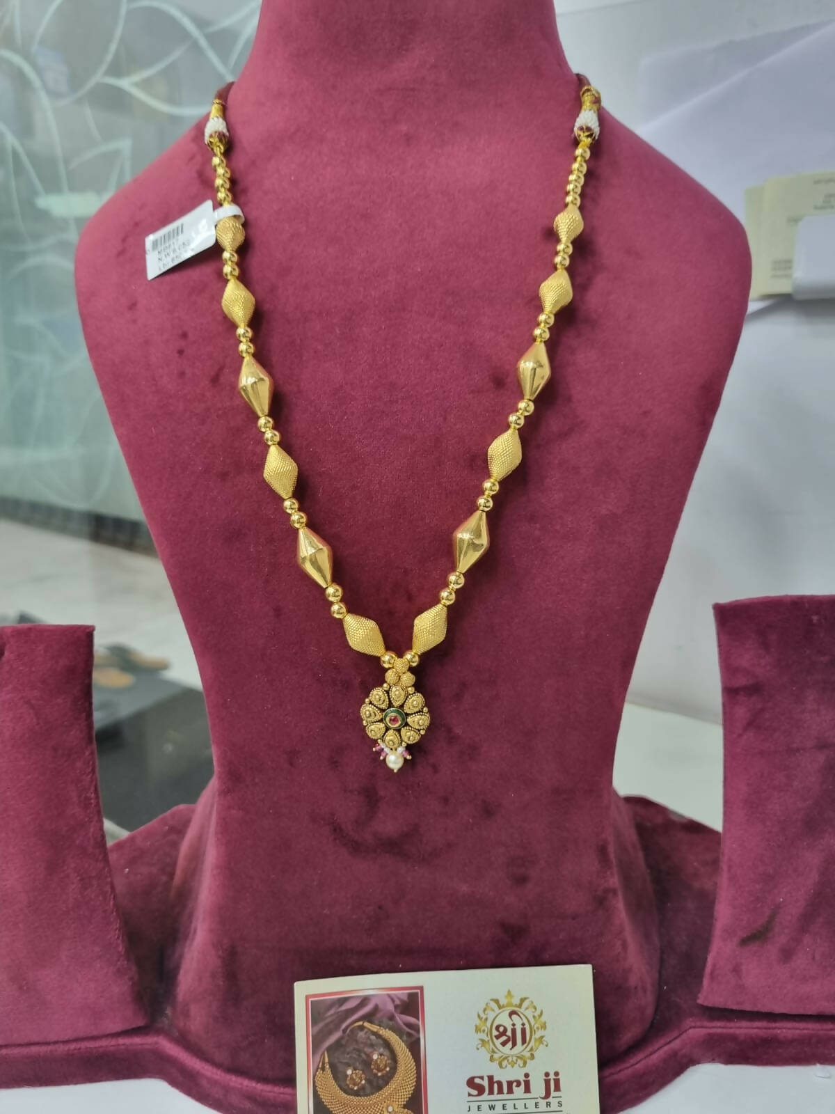 Light Weight Ghlasari Necklace Sarafa Bazar India