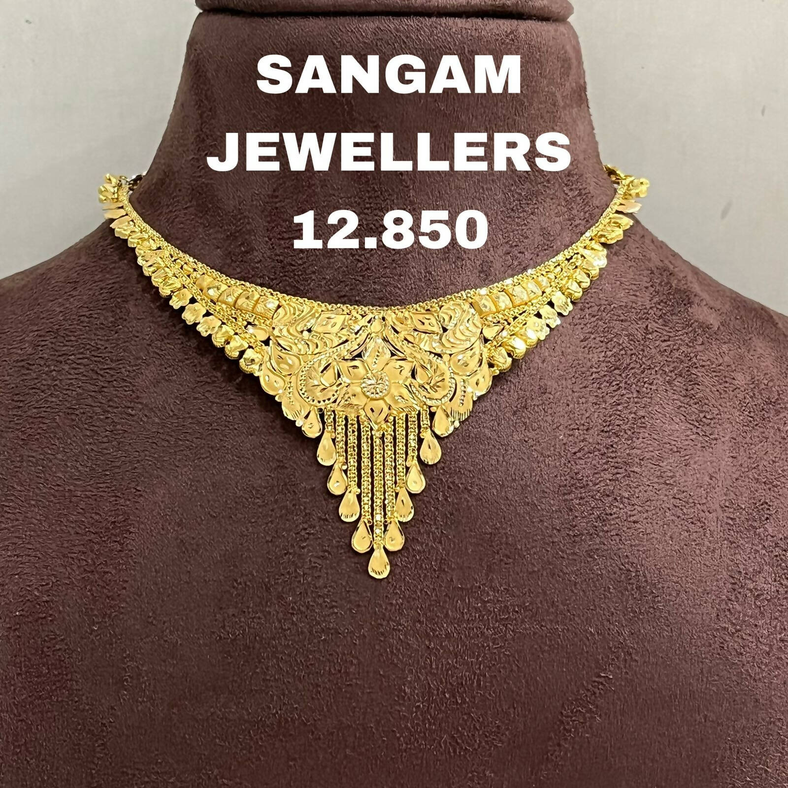 Gold Necklace Sarafa Bazar India