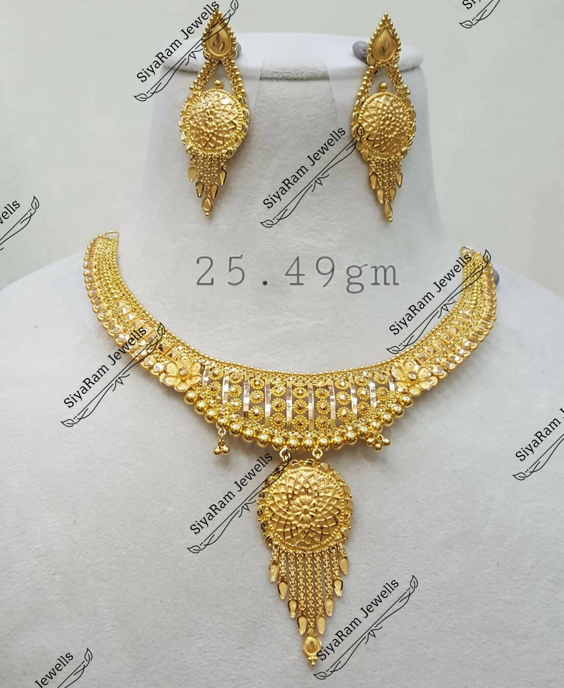 Gold Necklace Sarafa Bazar India