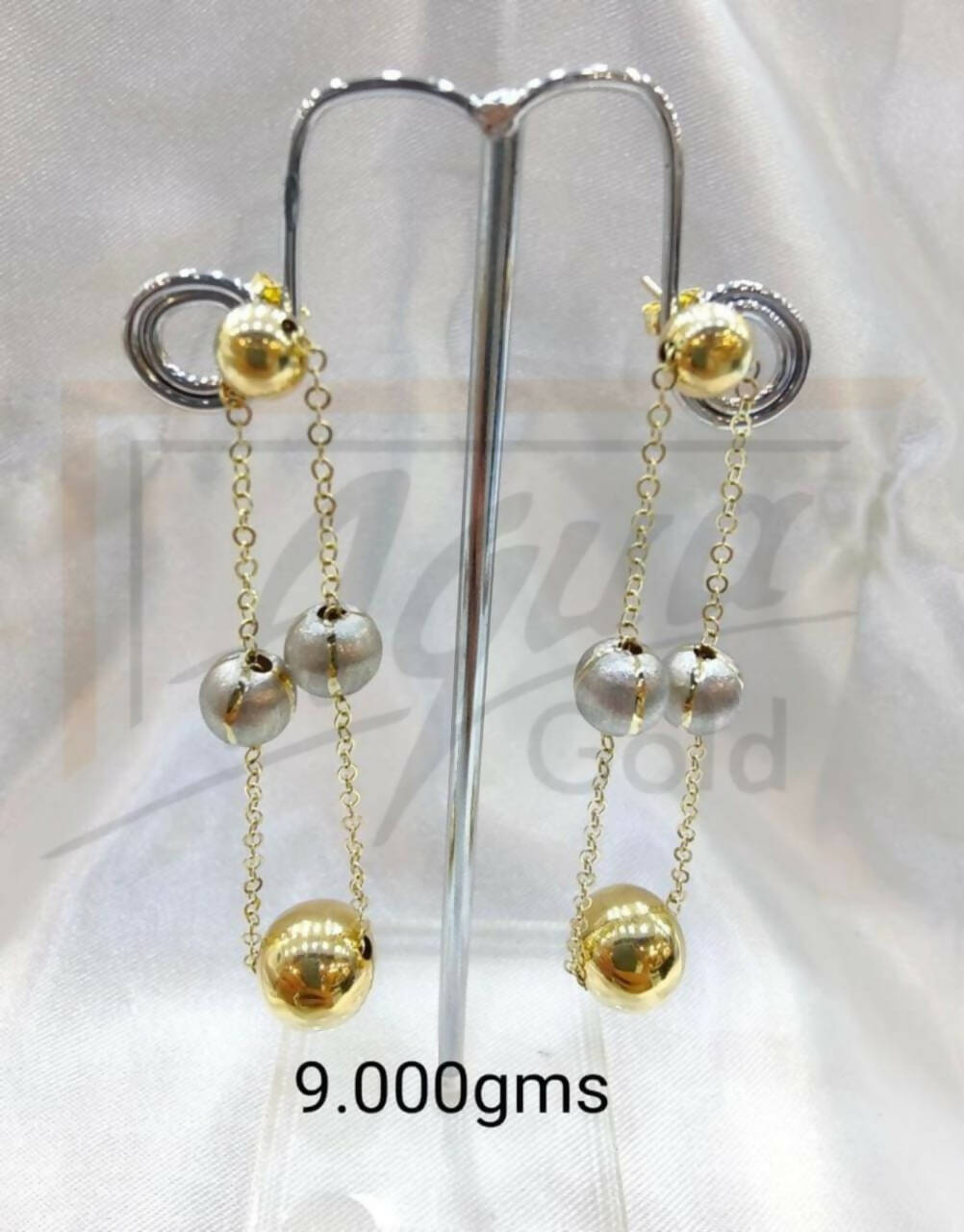 18kt Italian Earring Sarafa Bazar India