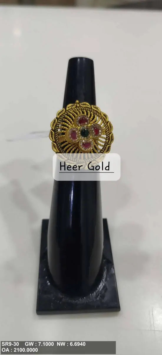 Antique Ladies Ring Sarafa Bazar India